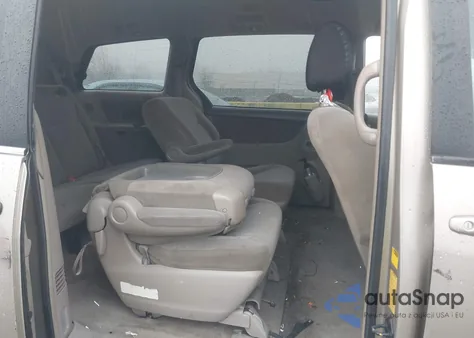 2004 Toyota Sienna Le из США, поврежденный, VIN 5TDBA23C04S023577